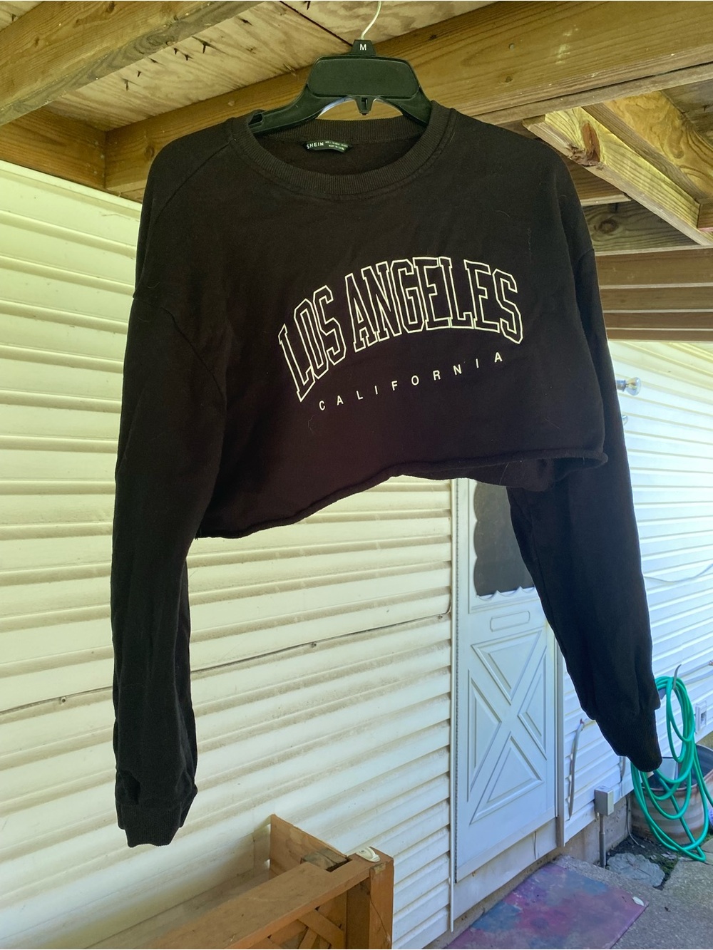 SHEIN Black 'Los Angeles California' Cropped Sweatshirt